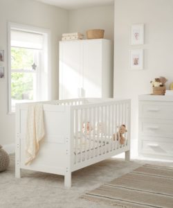 Фото товара Кроватка детская Mothercare Stretton 140х70 см